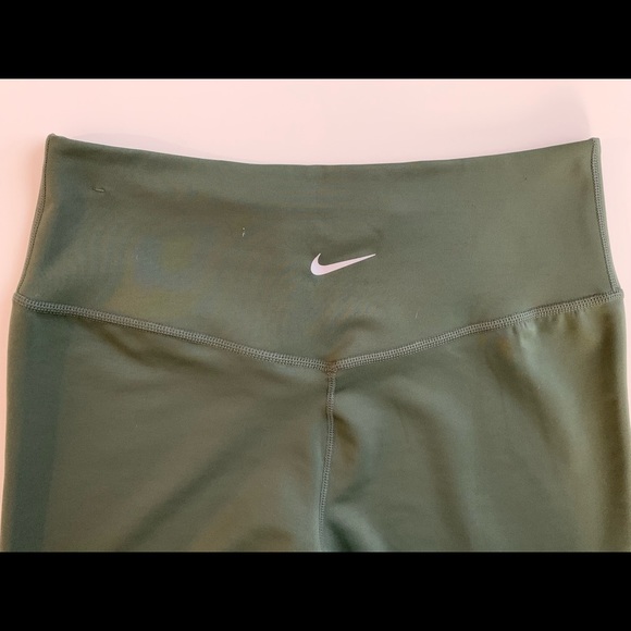 🔴 SOLD! 🔴 nike athletic leggings - Picture 3 of 4